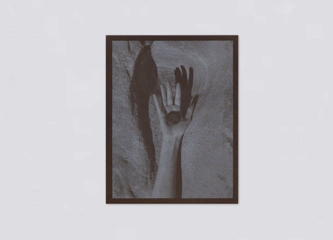 Les yeux fermés - Eliot Nasrallah