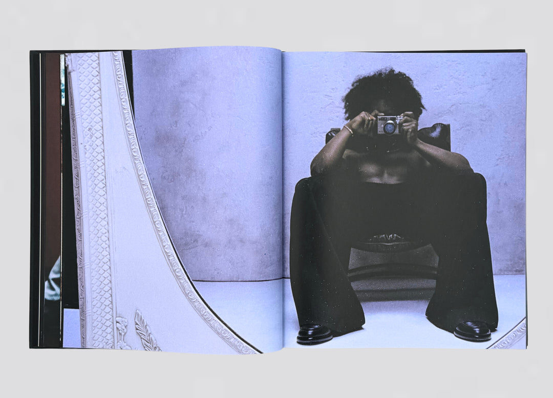 Gabriel Moses – Regina, book published by Prestel.