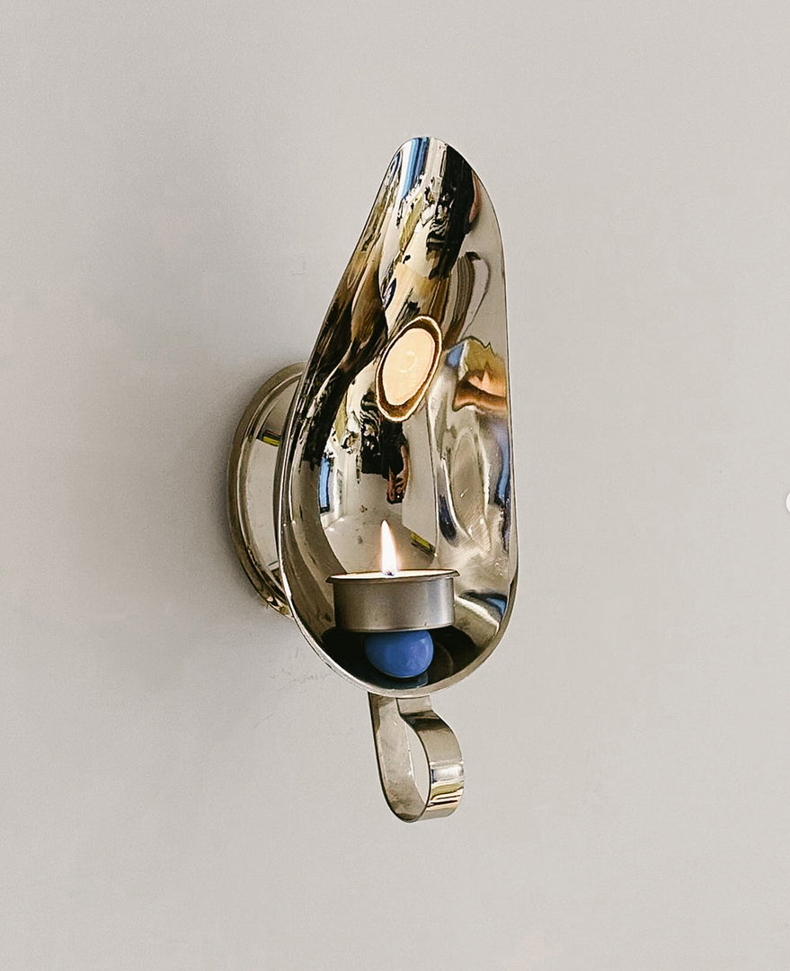 Leendert de Vos – Sauce boat candle holder