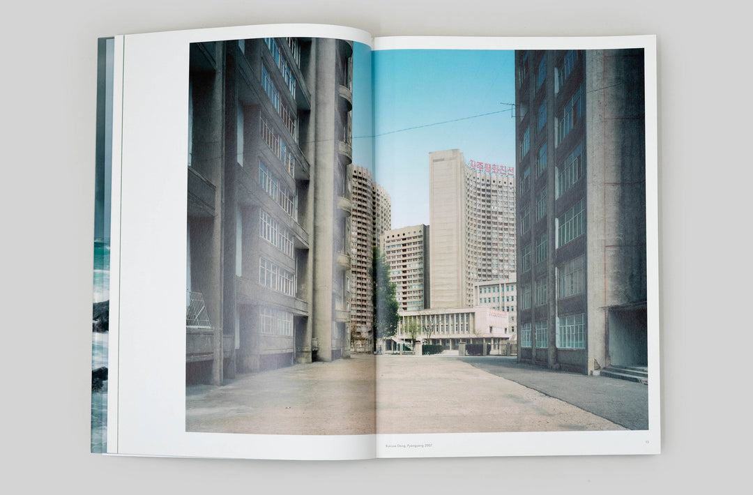 Thomas Struth – Nature & Politics