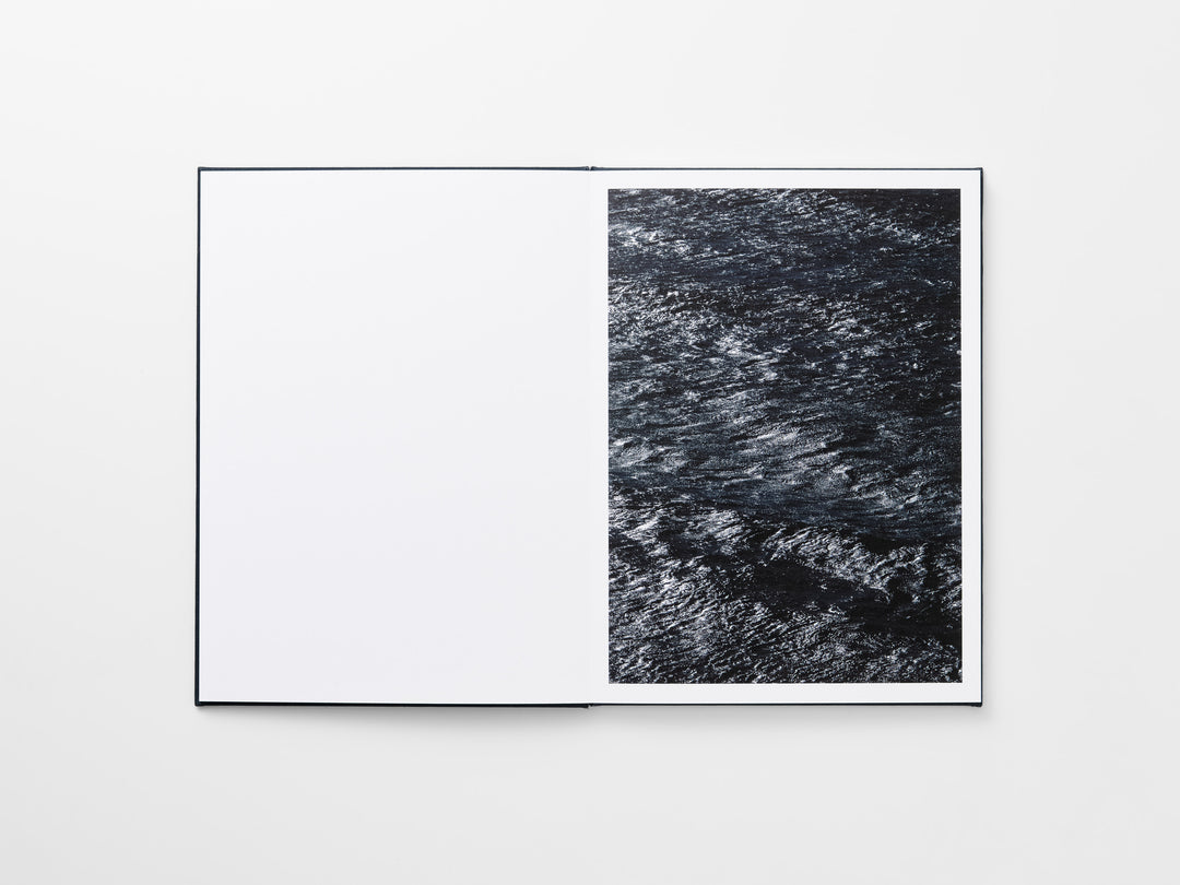 Tomoya Fujimoto – Rien que la mer