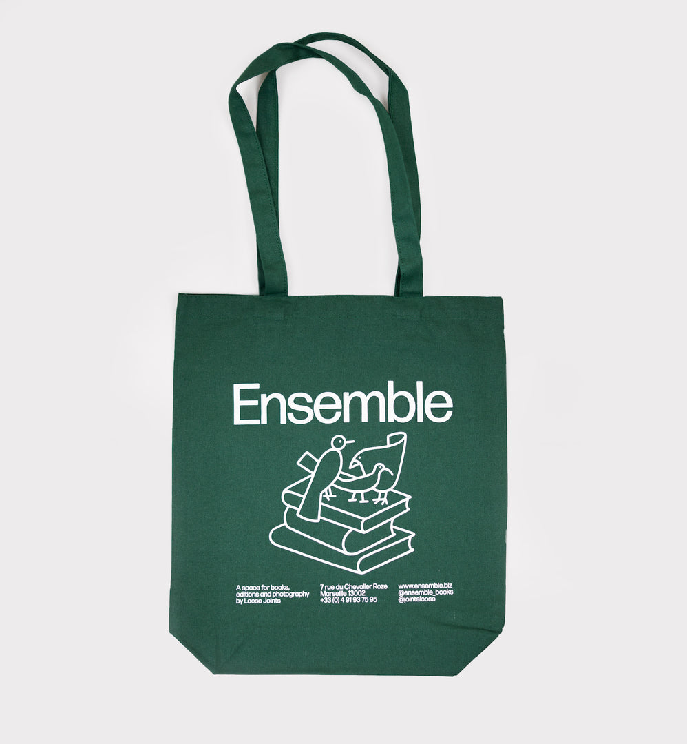 Ensemble tote bag