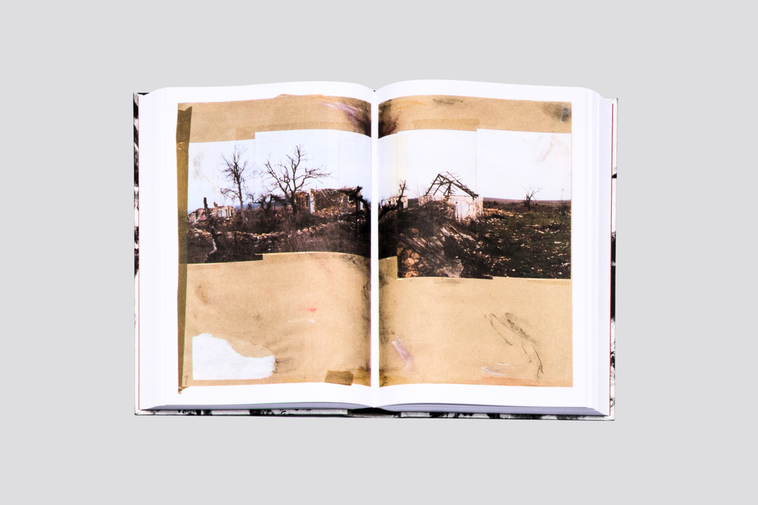 Sasha Kurmaz - Red Horse