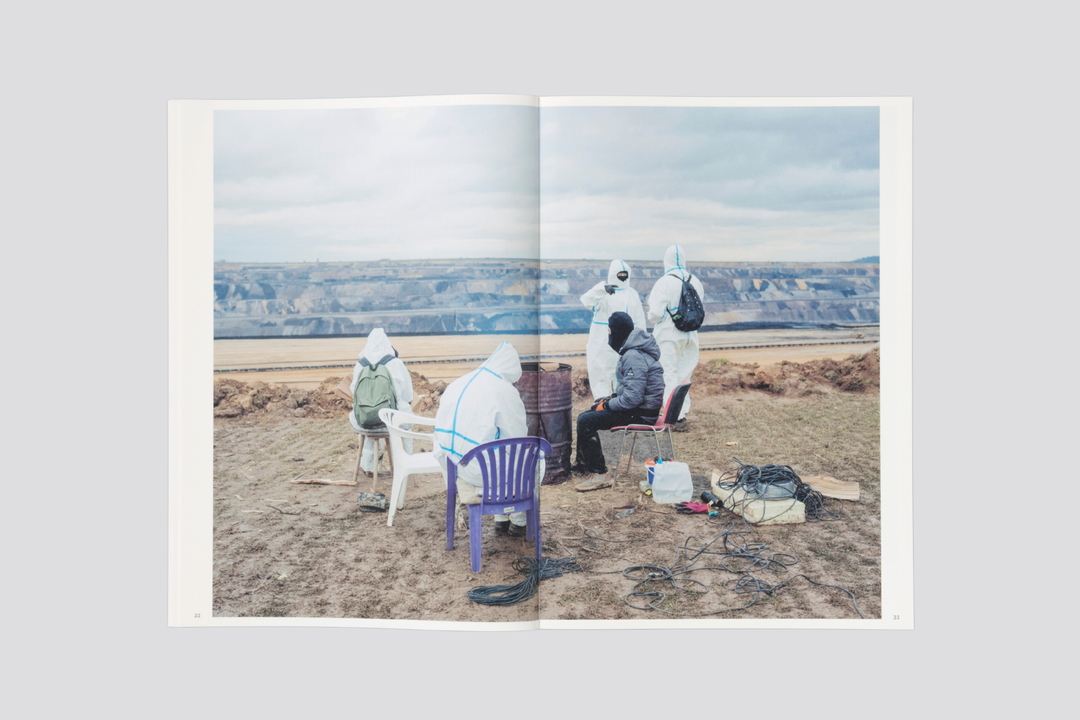 Michele Borzoni & Rocco Rorandelli – Silent Springs