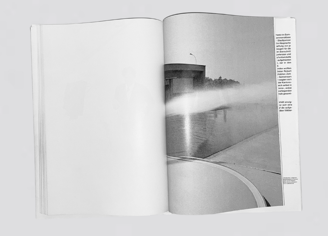 Eric Bachmann - The one-man water cannon test