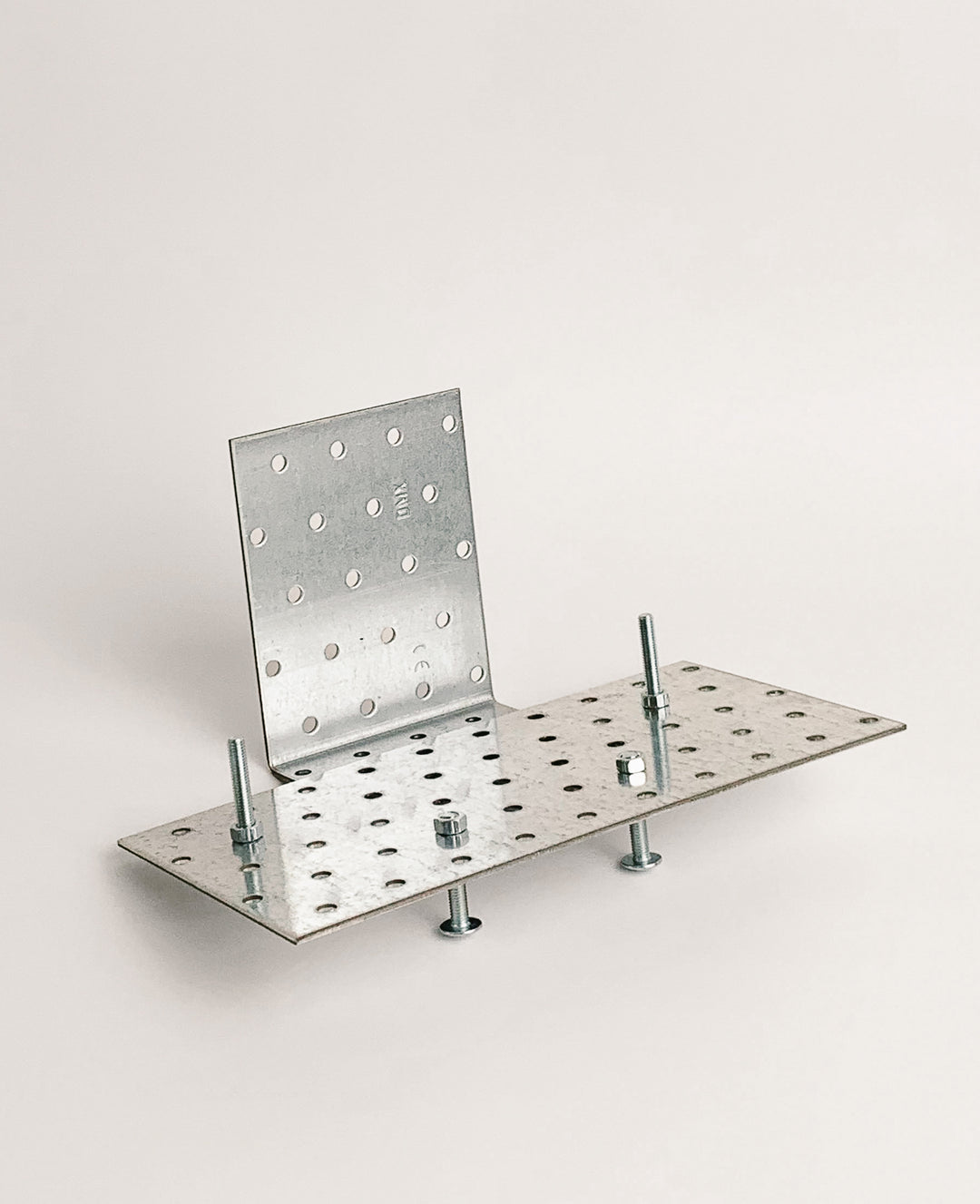 Leendert de Vos – Bookstands